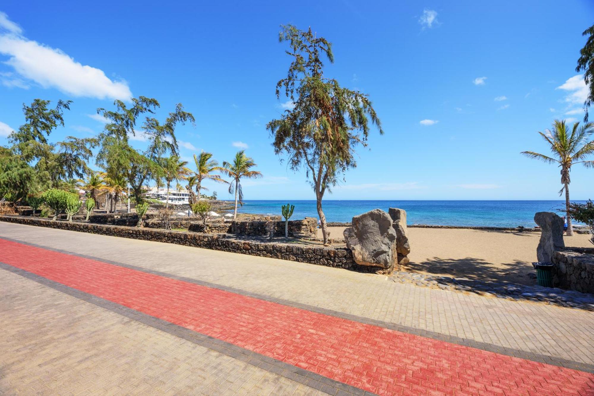 Lanzahost Casa Sunny Seafront Costa Teguise Exterior foto